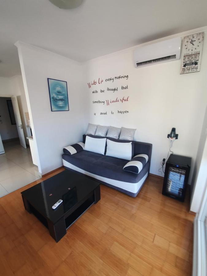 Apartment Novalja 4+2 外观 照片