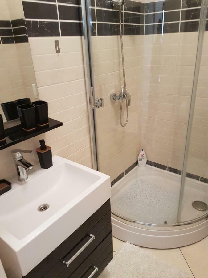 Apartment Novalja 4+2 外观 照片