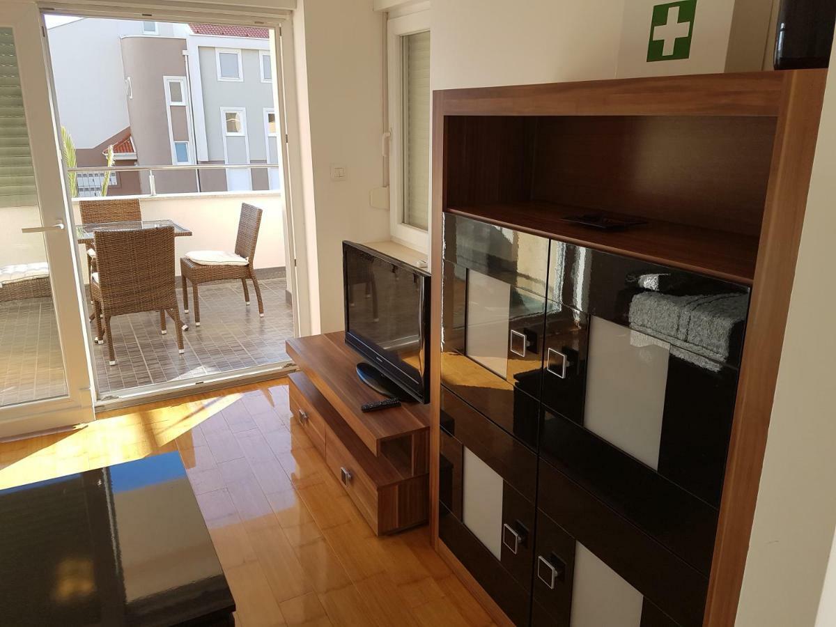 Apartment Novalja 4+2 外观 照片