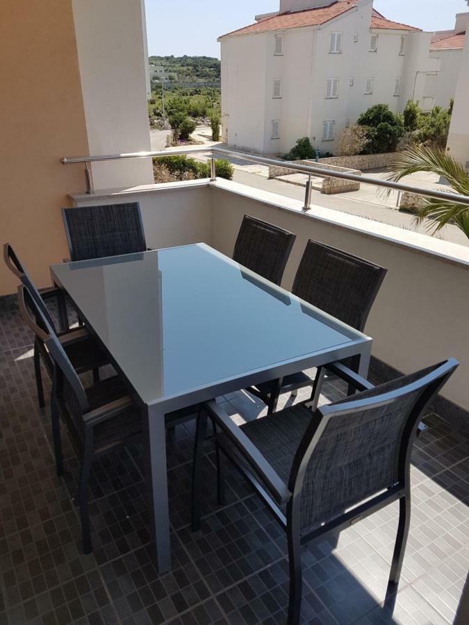 Apartment Novalja 4+2 外观 照片